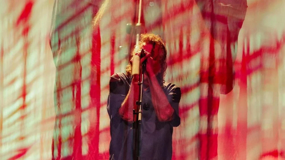 Led Zeppelin frontman Robert Plant receiving lifetime achievement award at the Ryman